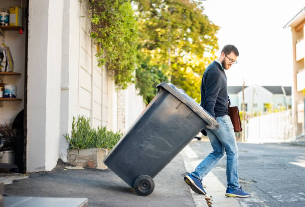 Best Construction Debris Removal  in Barrington, IL