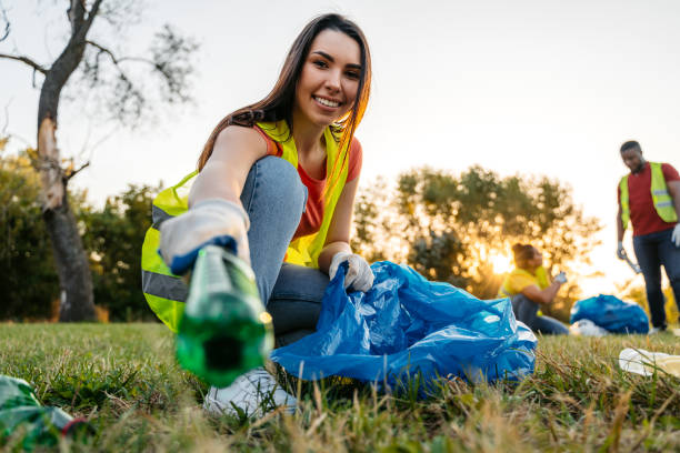 Best Junk Hauling Services  in Barrington, IL